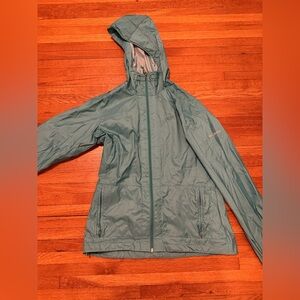 Columbia women’s rain coat